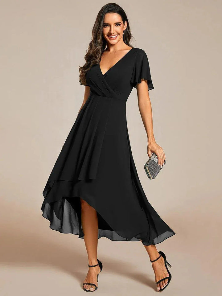 Damen elegantes Midikleid mit fließendem Stoff und asymmetrischen Ärmeln Drune