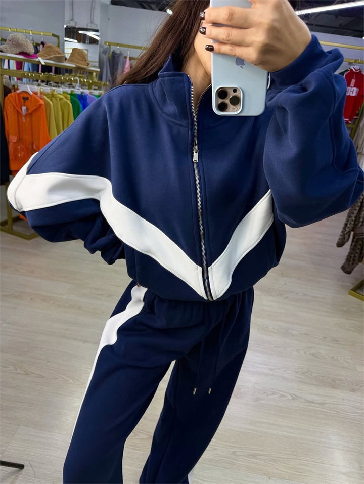 Damen Sportlicher Jogginganzug mit hohem Kragen und markanten Kontraststreifen Drune