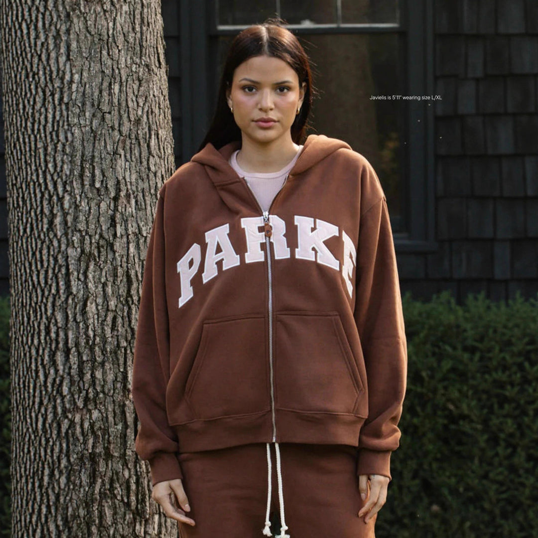 Damen Kapuzenjacke mit auffälligem Schriftzug und weichem Innenfutter Drune