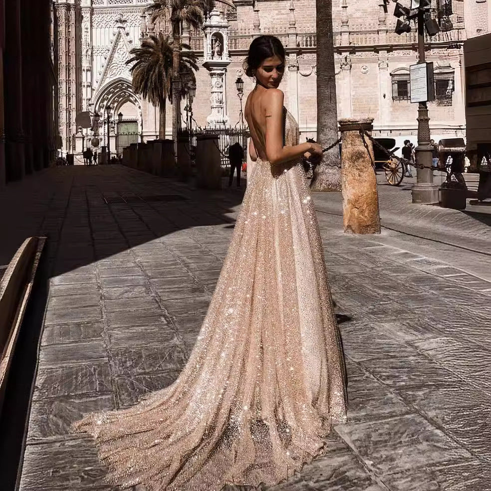 Damen Glamouröses Abendkleid mit tiefem V-Ausschnitt und schimmerndem Tüll Drune