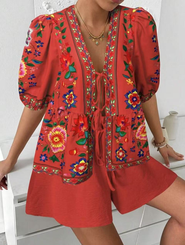 Damen Blusenshirt mit buntem Blumenmuster und lockerer Passform Drune