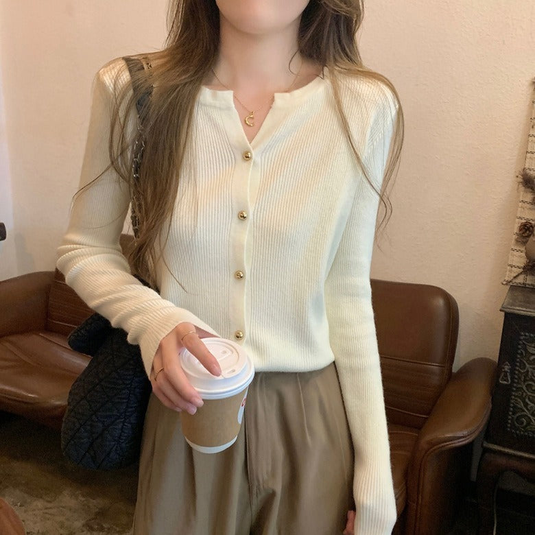 Damen lässige Strickjacke mit Knopfverzierung und feiner Rippstruktur Drune