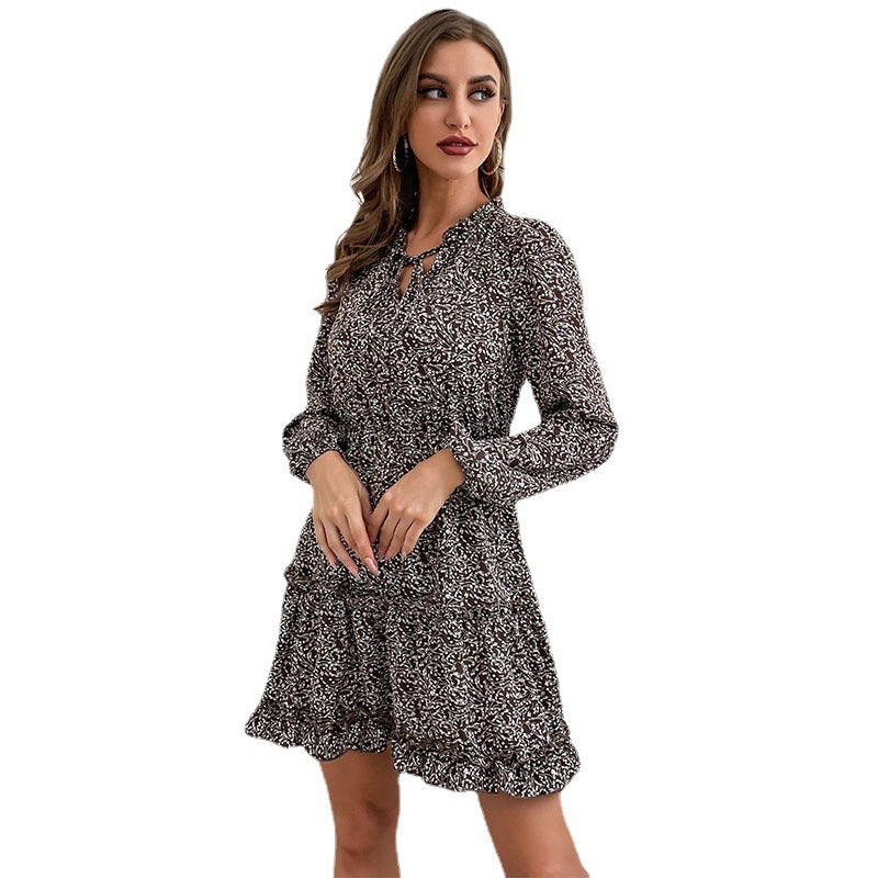 Damen Floral Wickelkleid mit eleganten Rüschendetails Drune