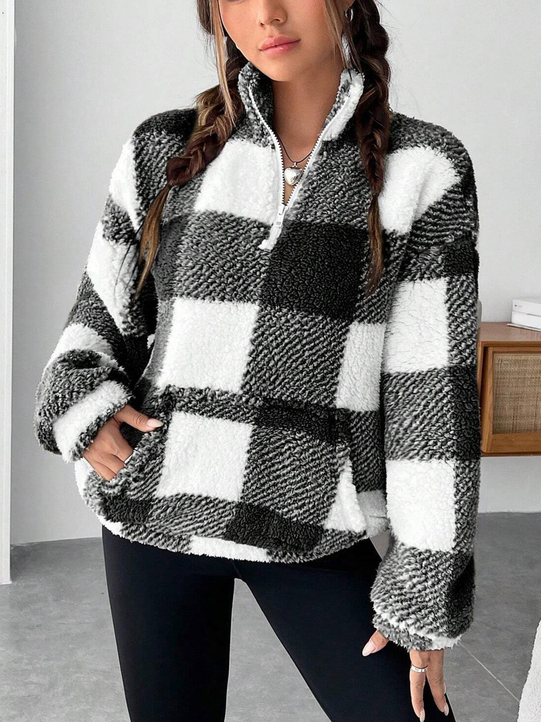 Damen nan kuscheliger Sherpa-Pullover mit Stehkragen, Half-Zip und Kängurutasche Drune