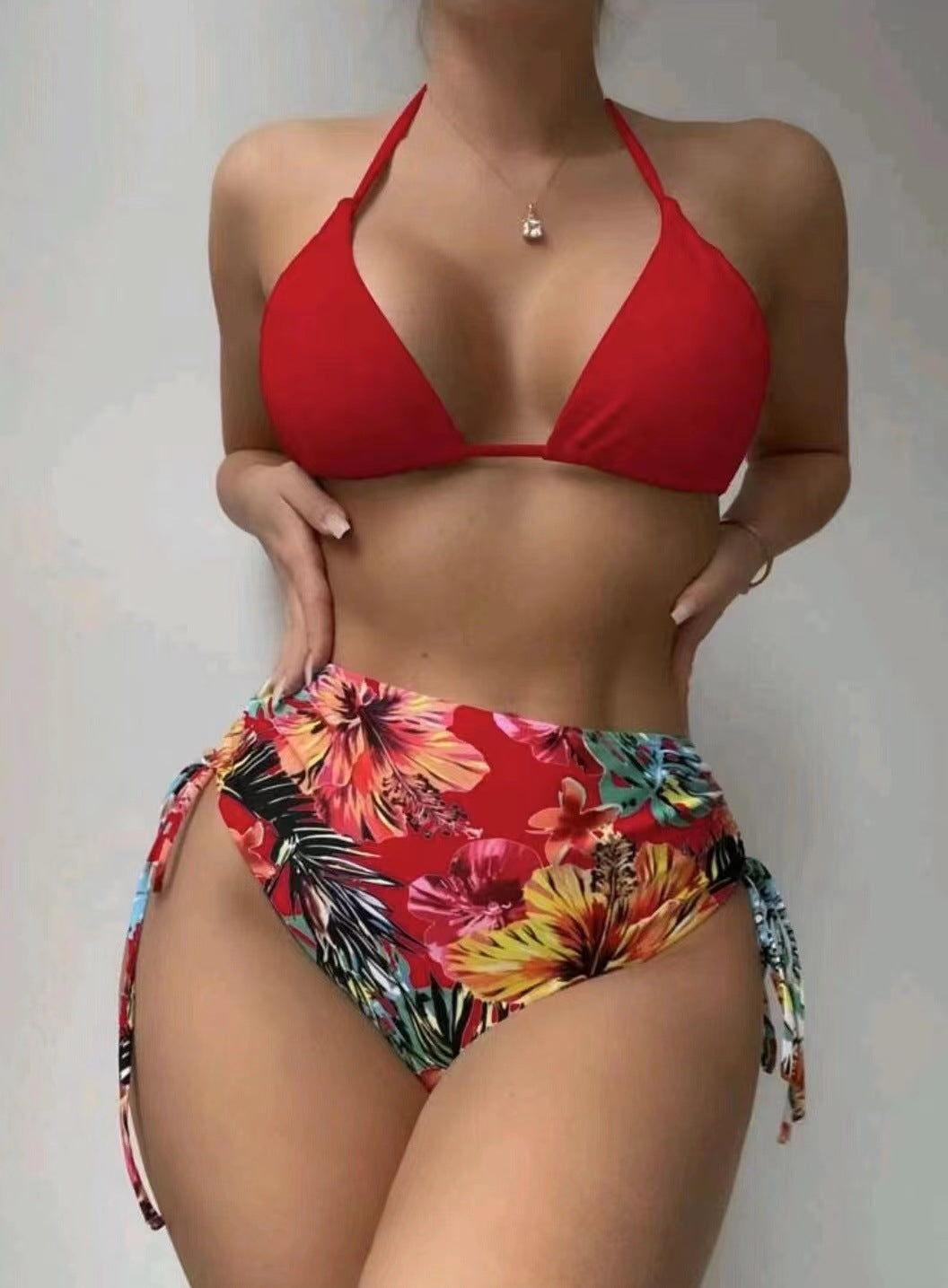 Damen Hochgeschnittener Bikini mit floralem Design und raffiniertem Wickeloberteil Drune