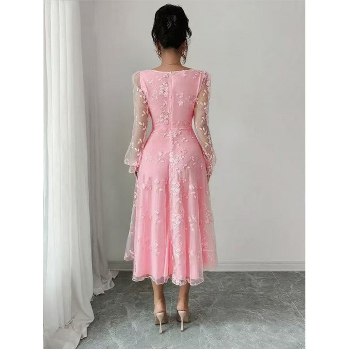 Damen Midi-Kleid mit floralen Spitzenärmeln und schwingendem Saum Drune