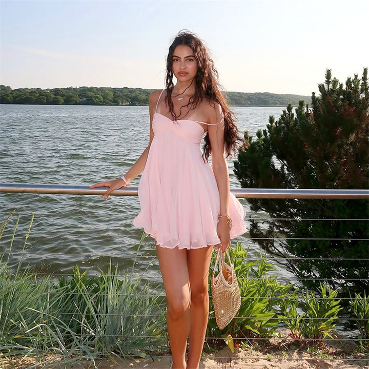 Damen Sommerliches Minikleid mit zarten Spaghettiträgern und schwingendem Rock Drune