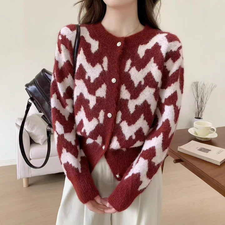 Damen Strickjacke mit modernem Zickzackmuster und dekorativen Knöpfen Drune