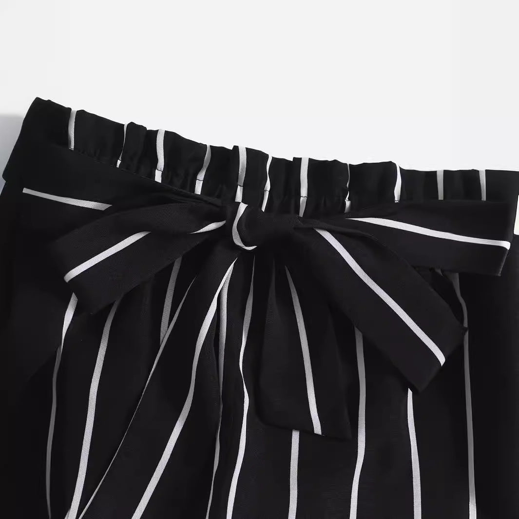 Damen gestreifte Freizeit-Shorts mit elastischem Bund und Bindegürtel Drune