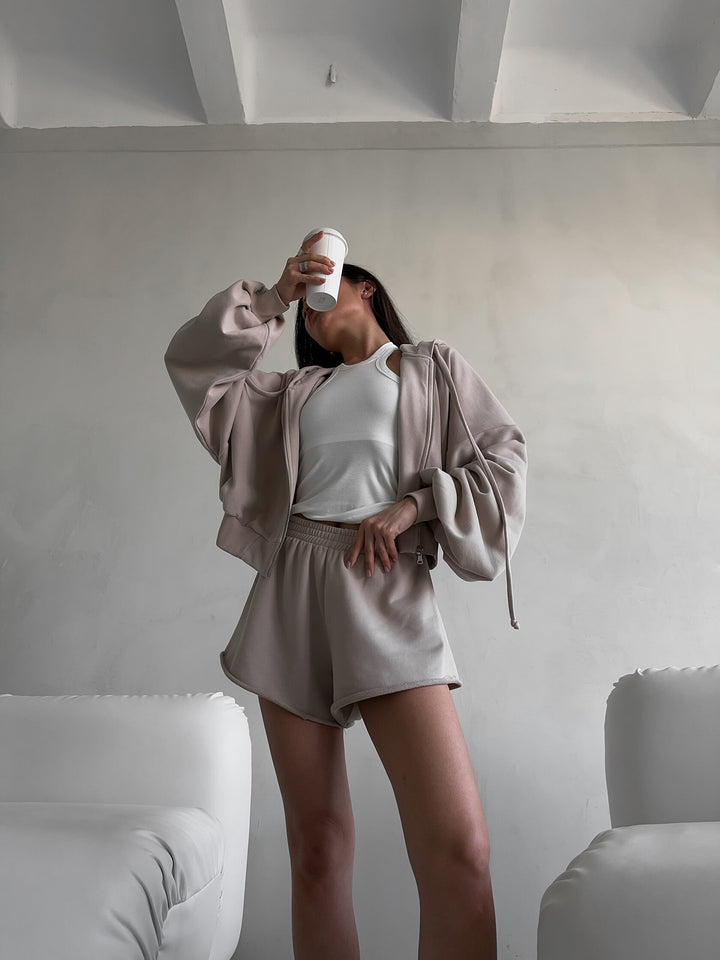 Damen lässiges Set aus cropped Oberteil und Shorts Drune
