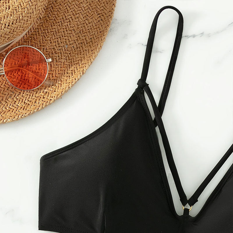 Damen Triangel-Bikini mit raffiniertem Trägerdesign Drune
