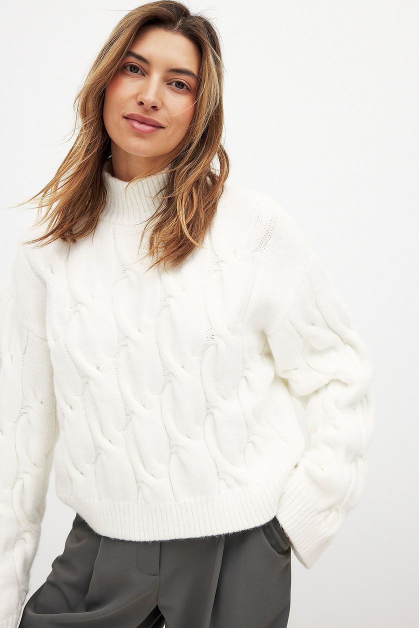 Damen kuscheliger Grobstrickpullover mit hohem Kragen und Zopfdesign Drune