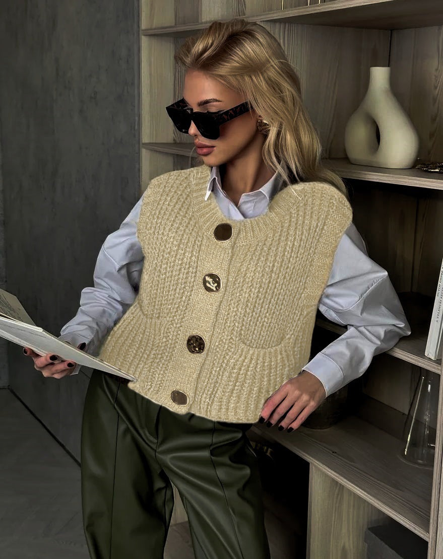 Damen Strickweste mit Knopfdetaillierung und praktischen Taschen Drune