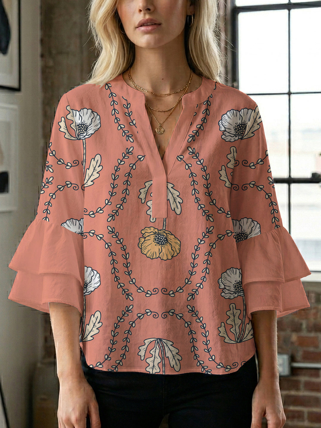 Damen Bluse mit voluminösen Rüschenärmeln und kreativem Floraldesign Drune