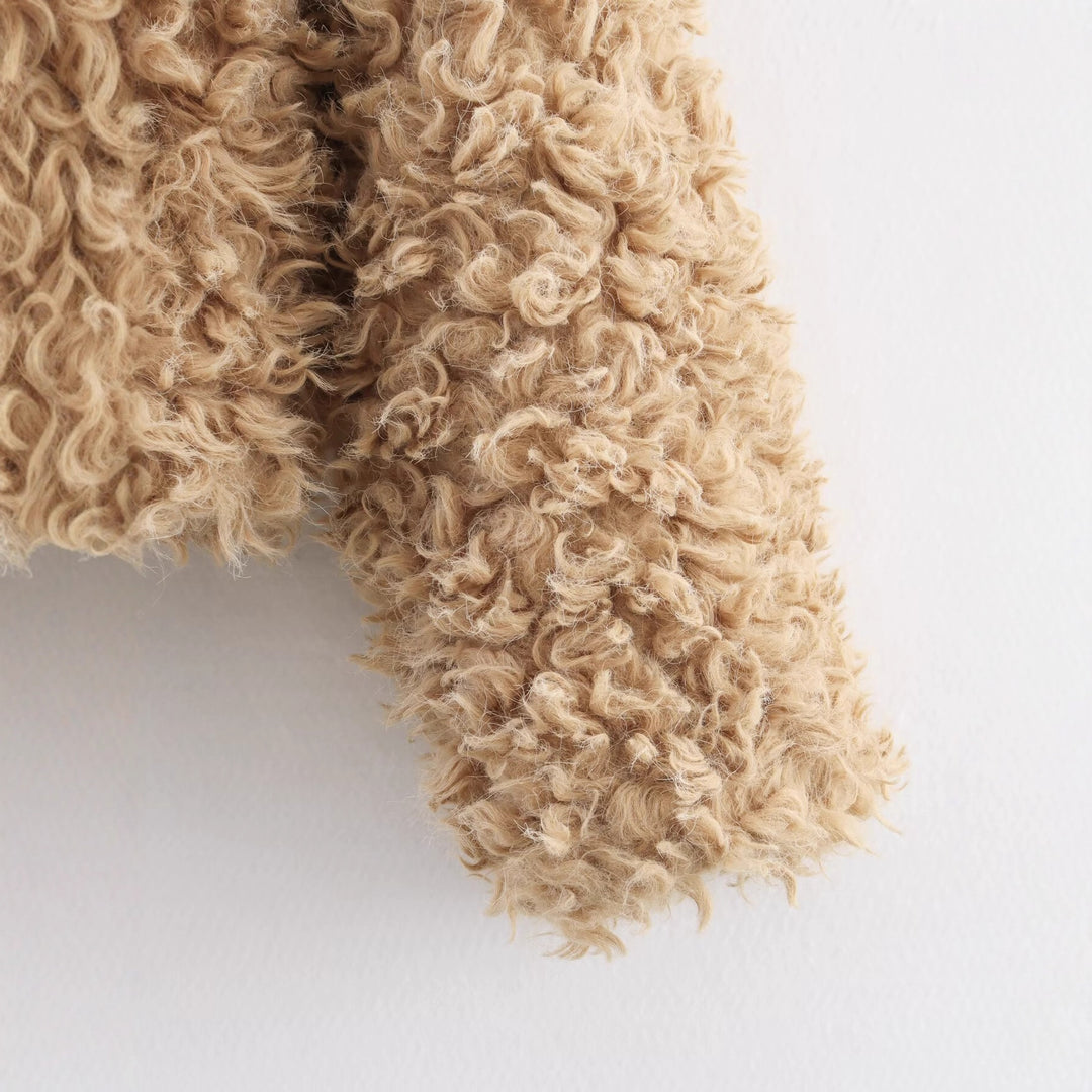 Damen Kuschelige Felljacke mit oversized Schnitt Drune