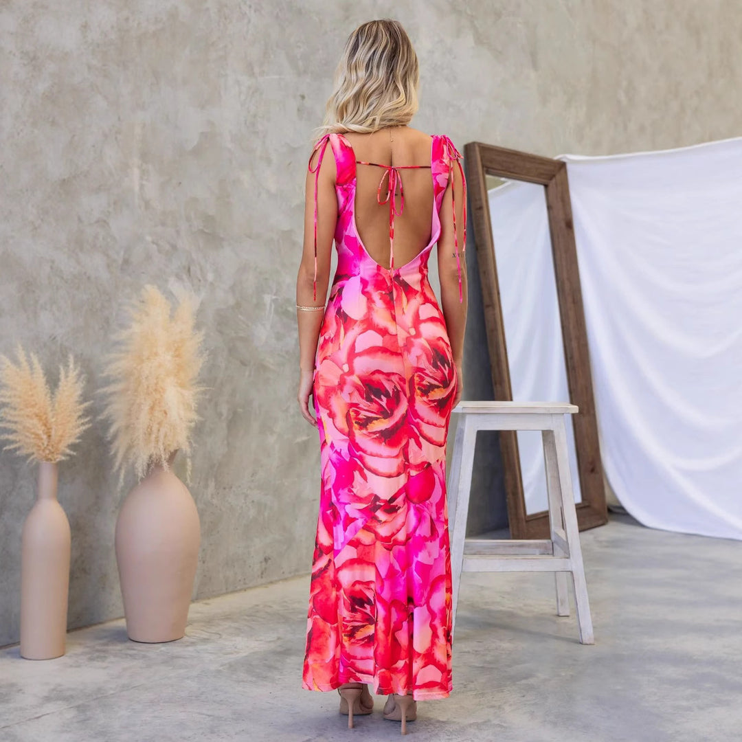 Damen Maxikleid mit elegantem Wasserausschnitt und floralen Akzenten Drune