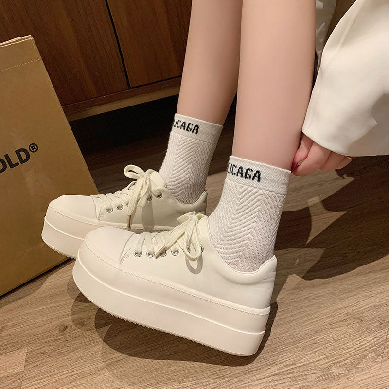 Damen Plateausneaker mit modischer Schnürung und komfortablem Innenfutter Drune