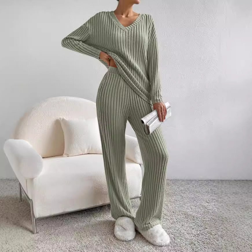 Damen bequemer Strickanzug aus hochwertigem Baumwollmix mit modernem Rippenmuster Drune