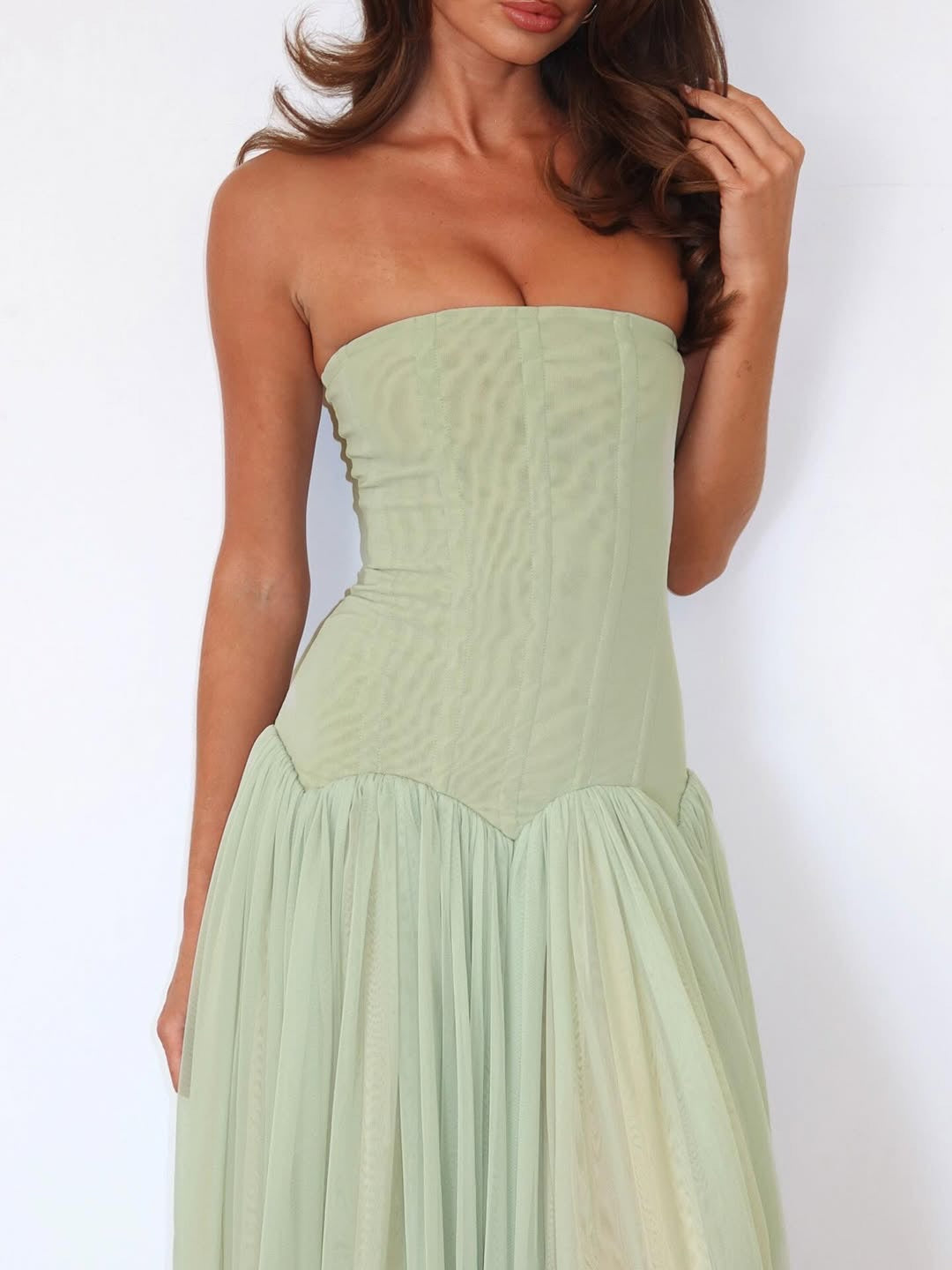 Damen elegantes, trägerloses Maxikleid mit fließendem Tüllrock Drune