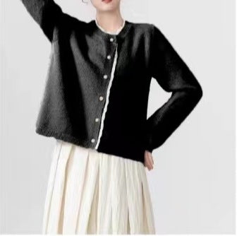 Damen feiner Strickcardigan mit dekorativem Knopfverschluss und sanften Rippstrukturen Drune