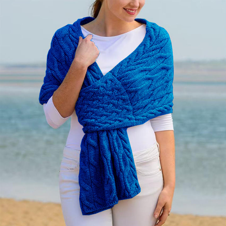 Damen Strickschal mit modernem Zopfmuster und vielseitigem Tragekomfort Drune