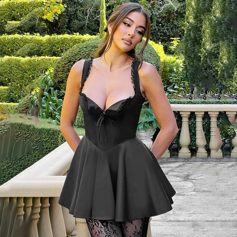 Damen verspieltes Mini-Kleid mit Rüschen und Schleifendetails Drune