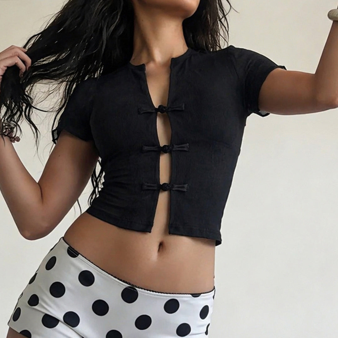 Damen Kurzarm Oberteil mit edlen Knopfdetails Drune