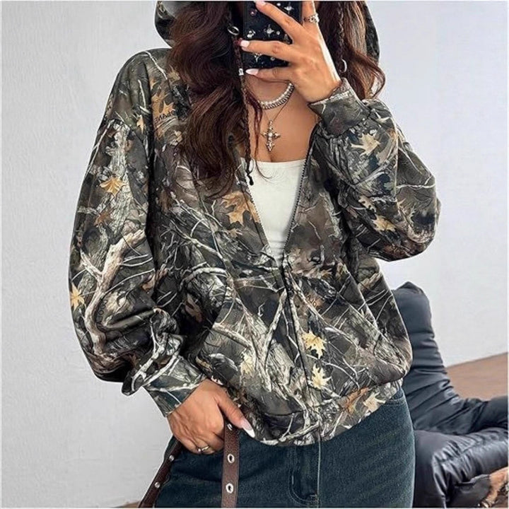 Damen Kapuzenjacke mit camouflage Muster und lockerer Passform Drune