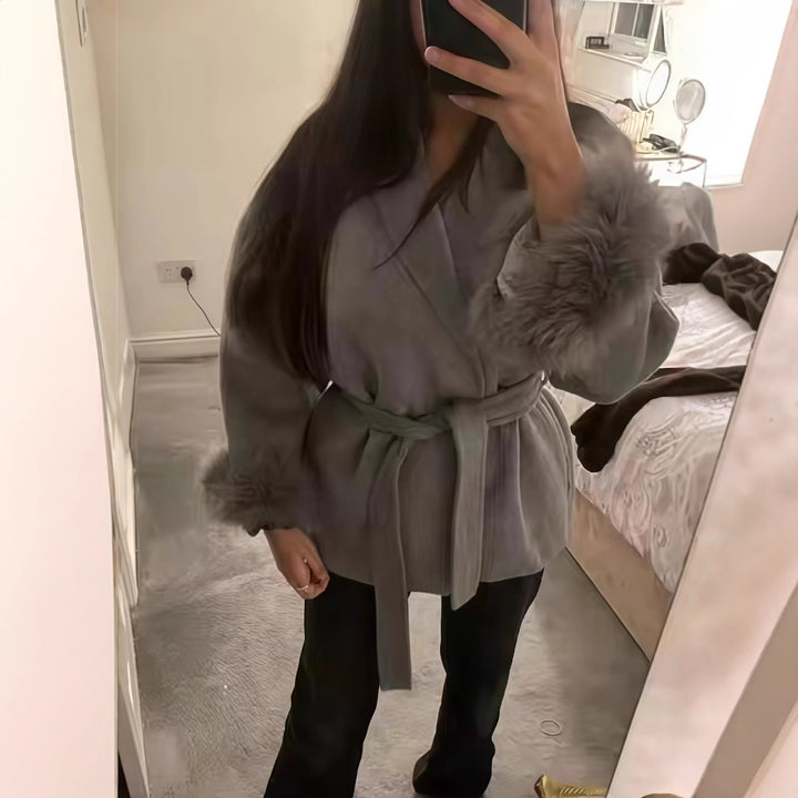 Damen kuschelige Wollejacke mit elegantem Gürtel und glamourösen Fütterungen Drune