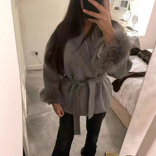 Damen kuschelige Wollejacke mit elegantem Gürtel und glamourösen Fütterungen Drune
