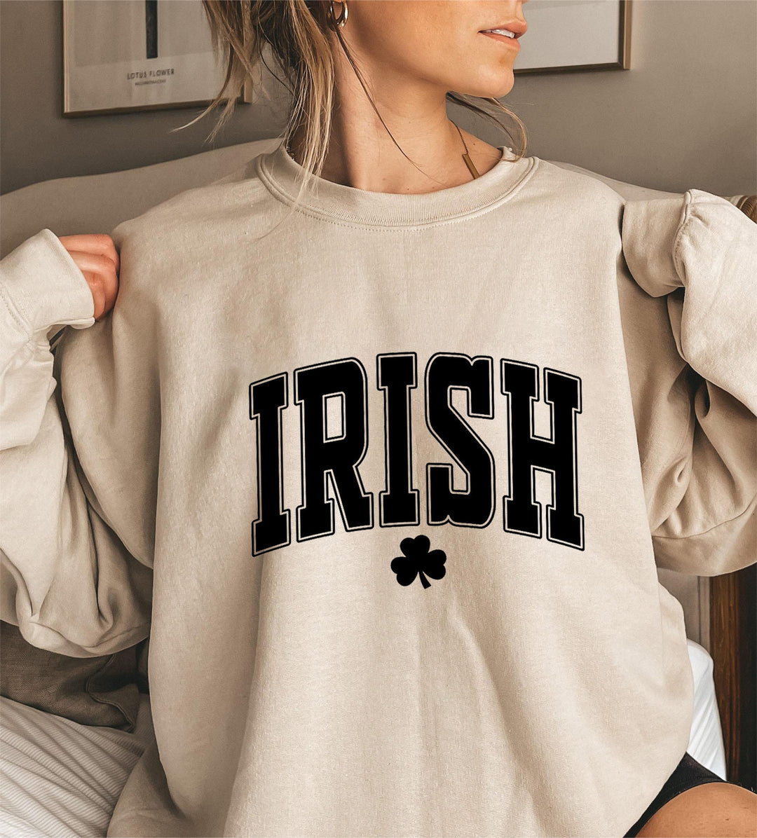 Damen Sweatshirt mit aktuellen irischen Design-Highlights Drune