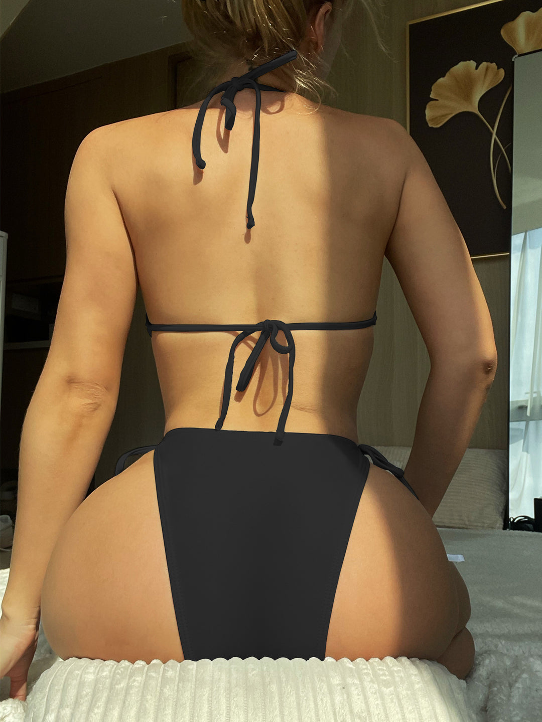 Damen Hochgeschnittener String-Bikini mit kreuzförmigem Oberteil Drune