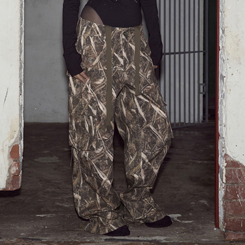 Damen Utility-Hosen im Camouflagedesign mit verstellbarem Bund und praktischen Seitentaschen Drune