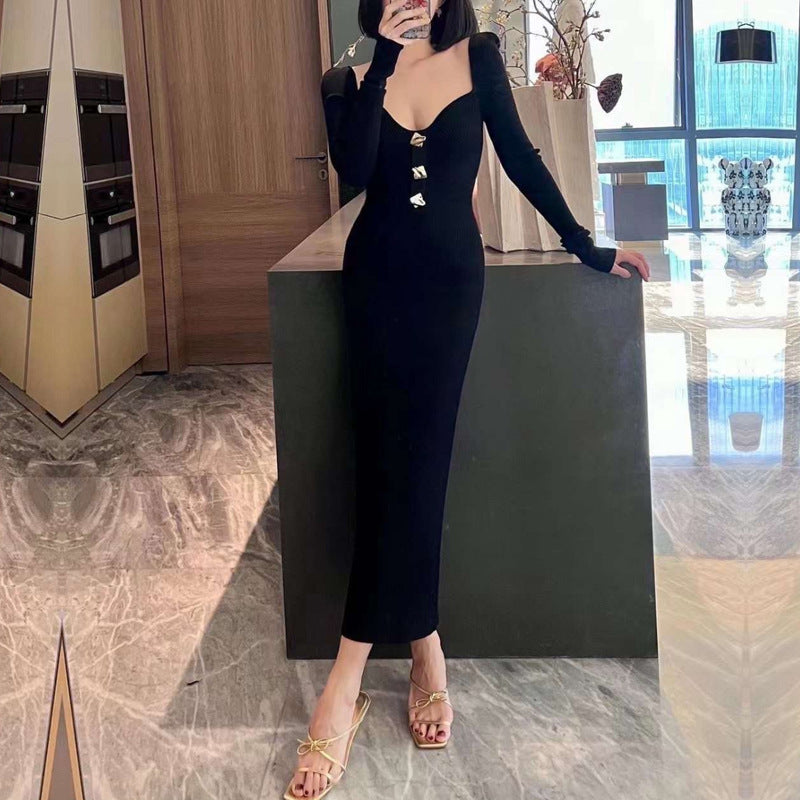 Damen Elegantes Strickkleid mit leichtem V-Ausschnitt und Goldknöpfen Drune