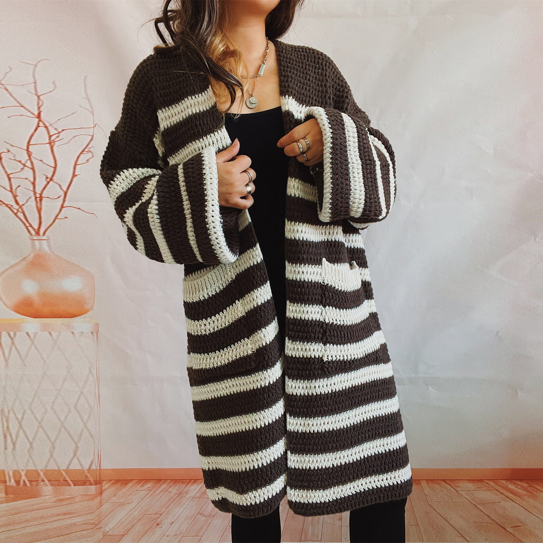 Damen lässige Strickjacke mit breiten Streifen und Taschen Drune