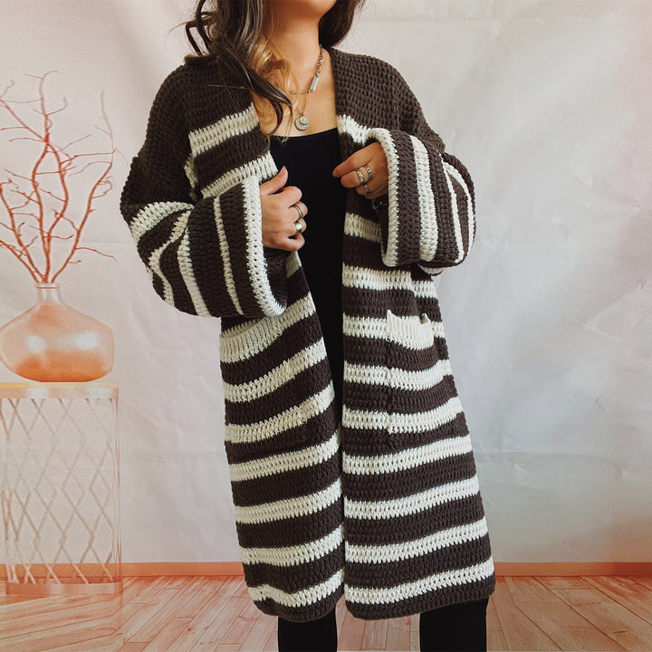 Damen lässige Strickjacke mit breiten Streifen und Taschen Drune
