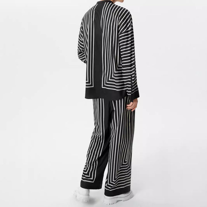 Damen nan gestreiftes Lounge-Zweiteiler mit Stehkragen knöpfbarer Hemdjacke und gerader Pyjamahose Drune
