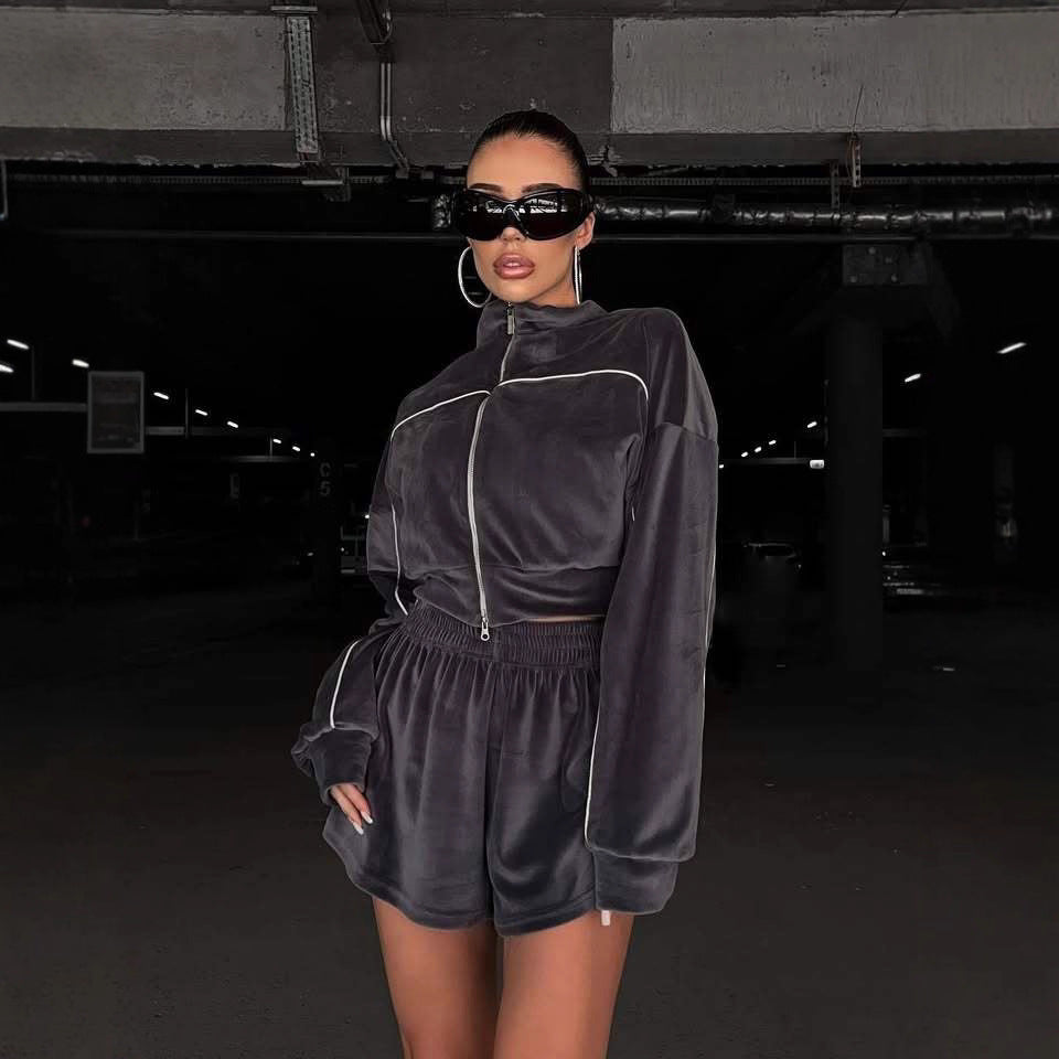 Damen Sportliches Oversized-Set mit bequemen Shorts und lockerer Jacke Drune