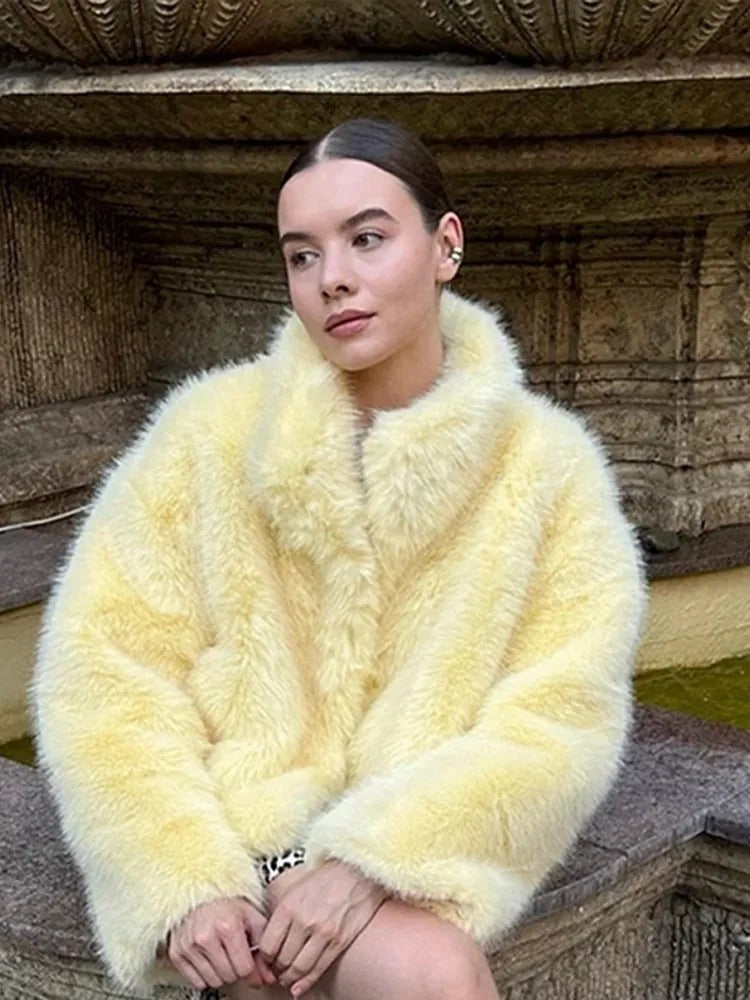 Damen Modische Kunstfelljacke mit voluminösen Ärmeln Drune