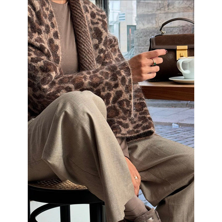 Damen Kuschelige Strickjacke im Leopardenmuster Drune