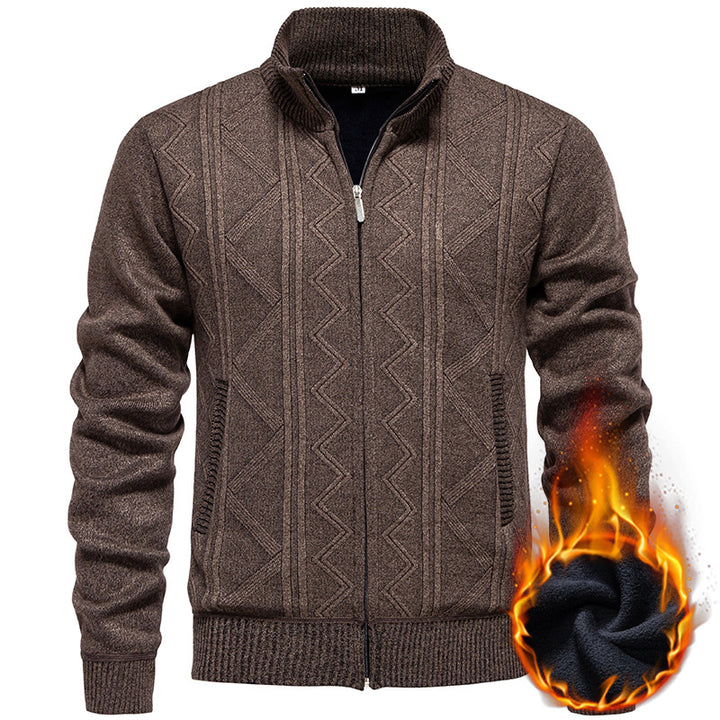 Herren Strickjacke mit Zopfmuster und hohem Stehkragen Drune