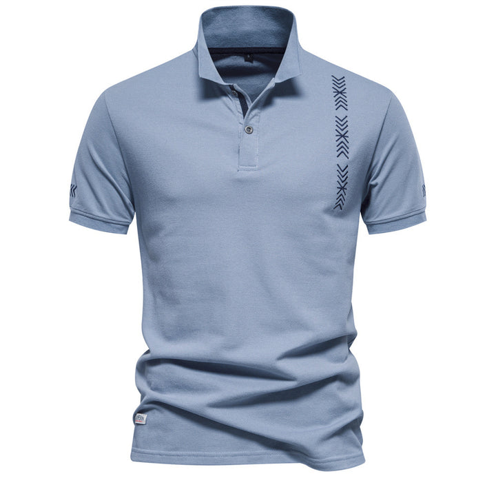 Herren nan legeres Polo mit kurzer Knopfleiste, gesticktem Pfeilmotiv-Panel und Stehkragen Drune