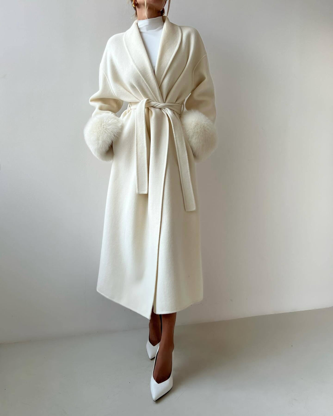 Damen Elegante Langjacke mit abnehmbaren Fuchsärmeln Drune