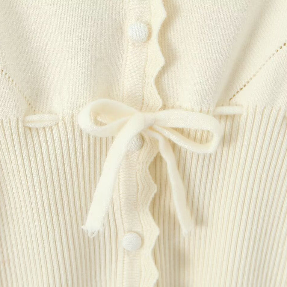 Damen eigensinnig geschnittene Strickjacke mit Rüschendetails Drune