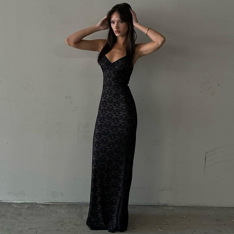 Damen Spitzenkleid mit zarten Spaghettiträgern und fließendem Schnitt Drune