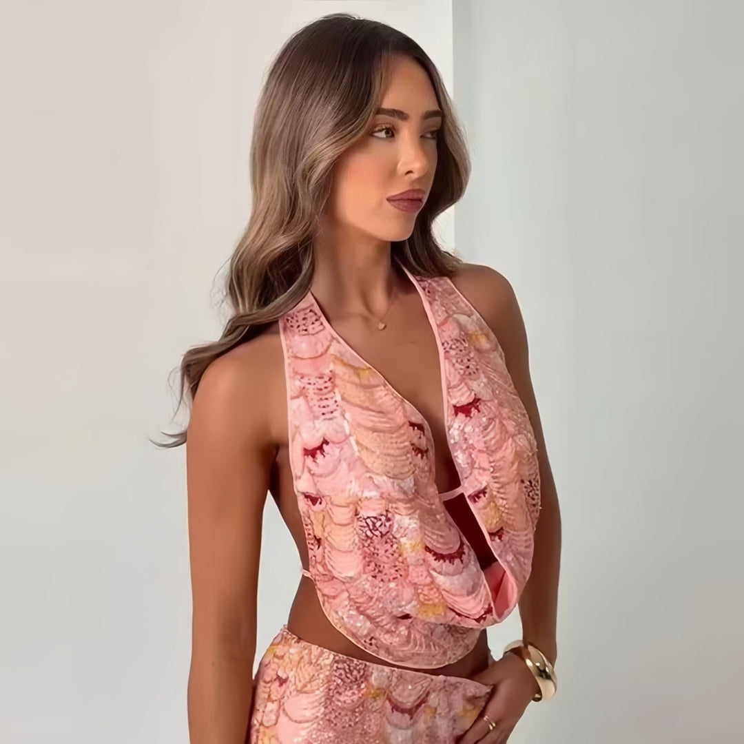 Damen Glamouröses Strand-Set aus schimmerndem Stoff mit raffiniertem Oberteil und Shorts Drune