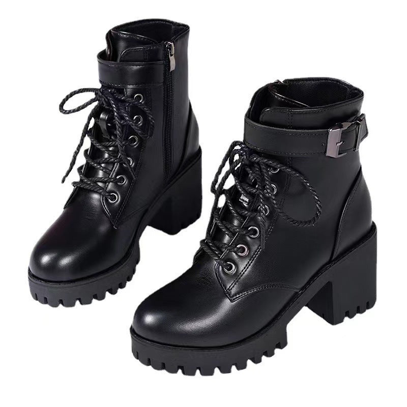 Damen nan Plateau-Schnürstiefelette aus Kunstleder mit profilierter Gummisohle und verstellbarem Schnallenriemen Drune