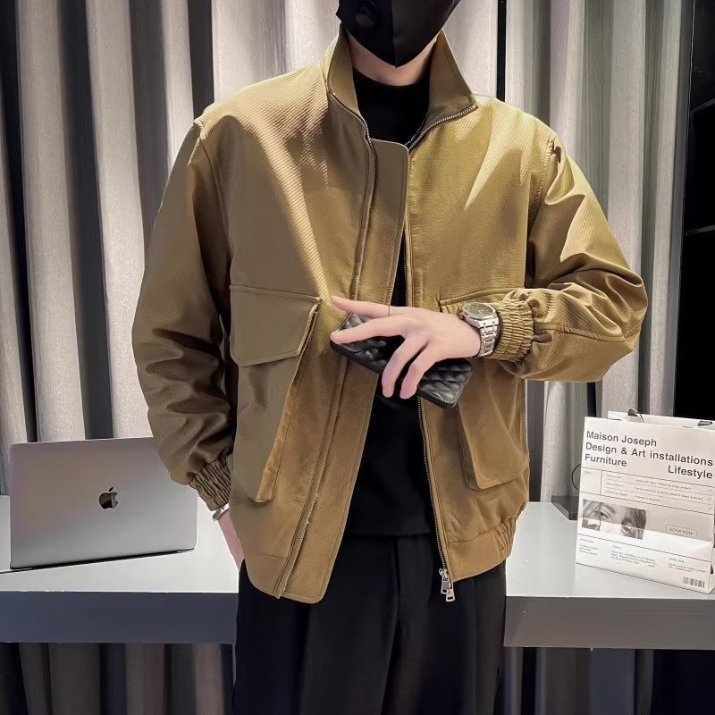 Herren modische Übergangsjacke mit praktischen Taschen und elastischen Bündchen Drune