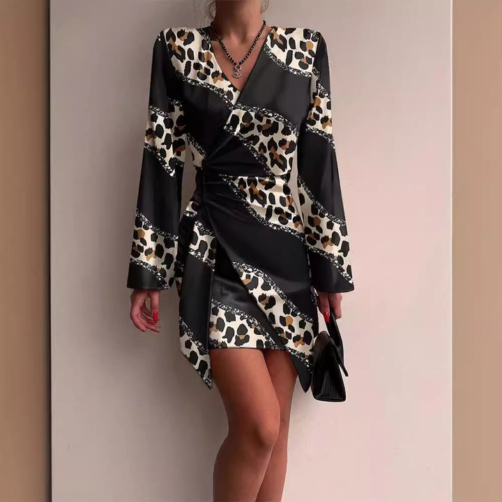 Damen Hemdblusenkleid mit elegantem Muster und tailliertem Schnitt Drune