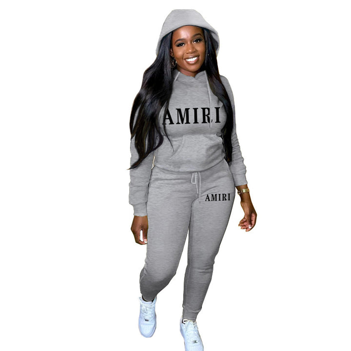 Damen Jogginganzug mit modernem Logo Drune